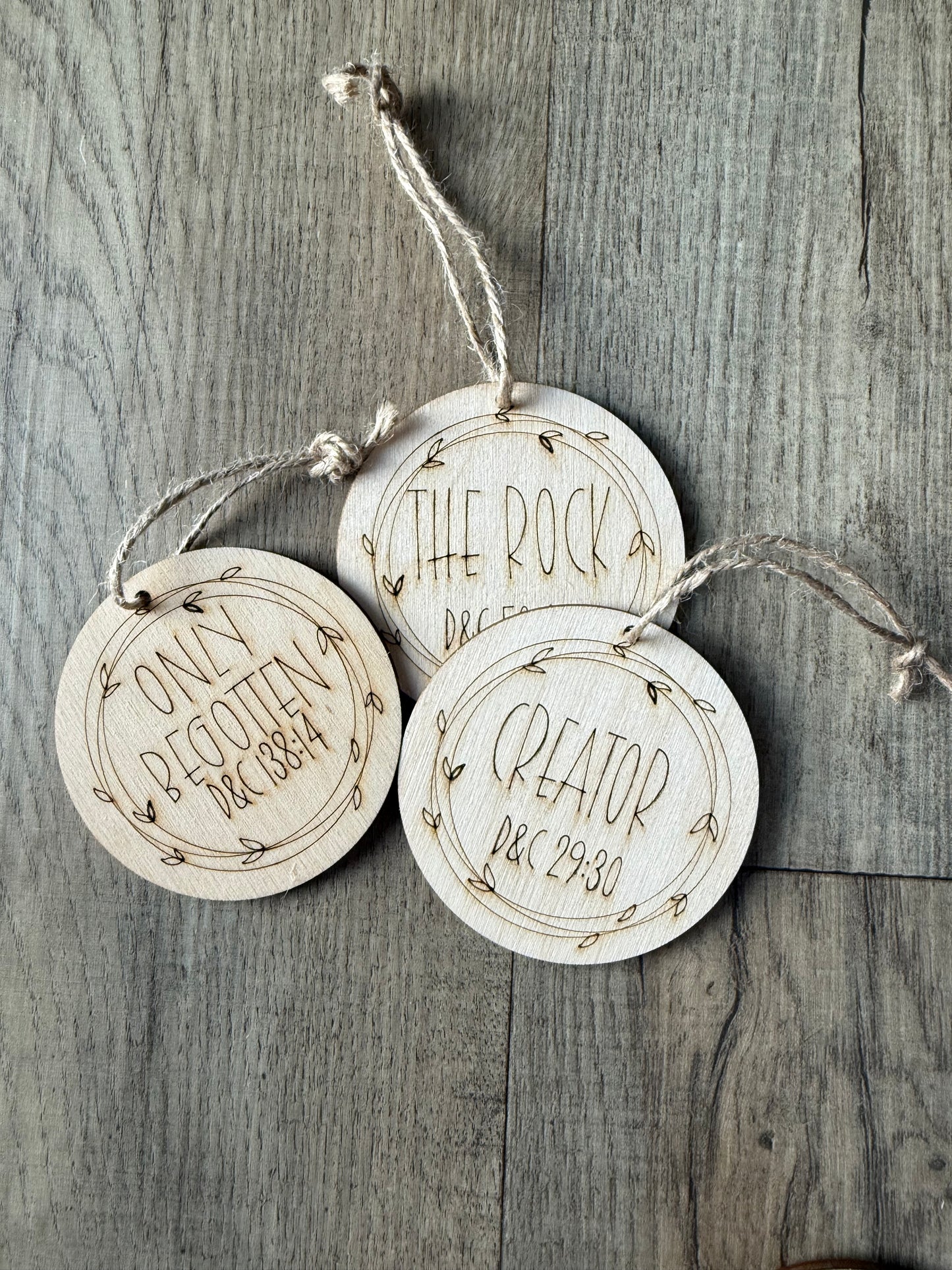 25 Names of Christ Wooden Ornament Set – Doctrine & Covenants Collection