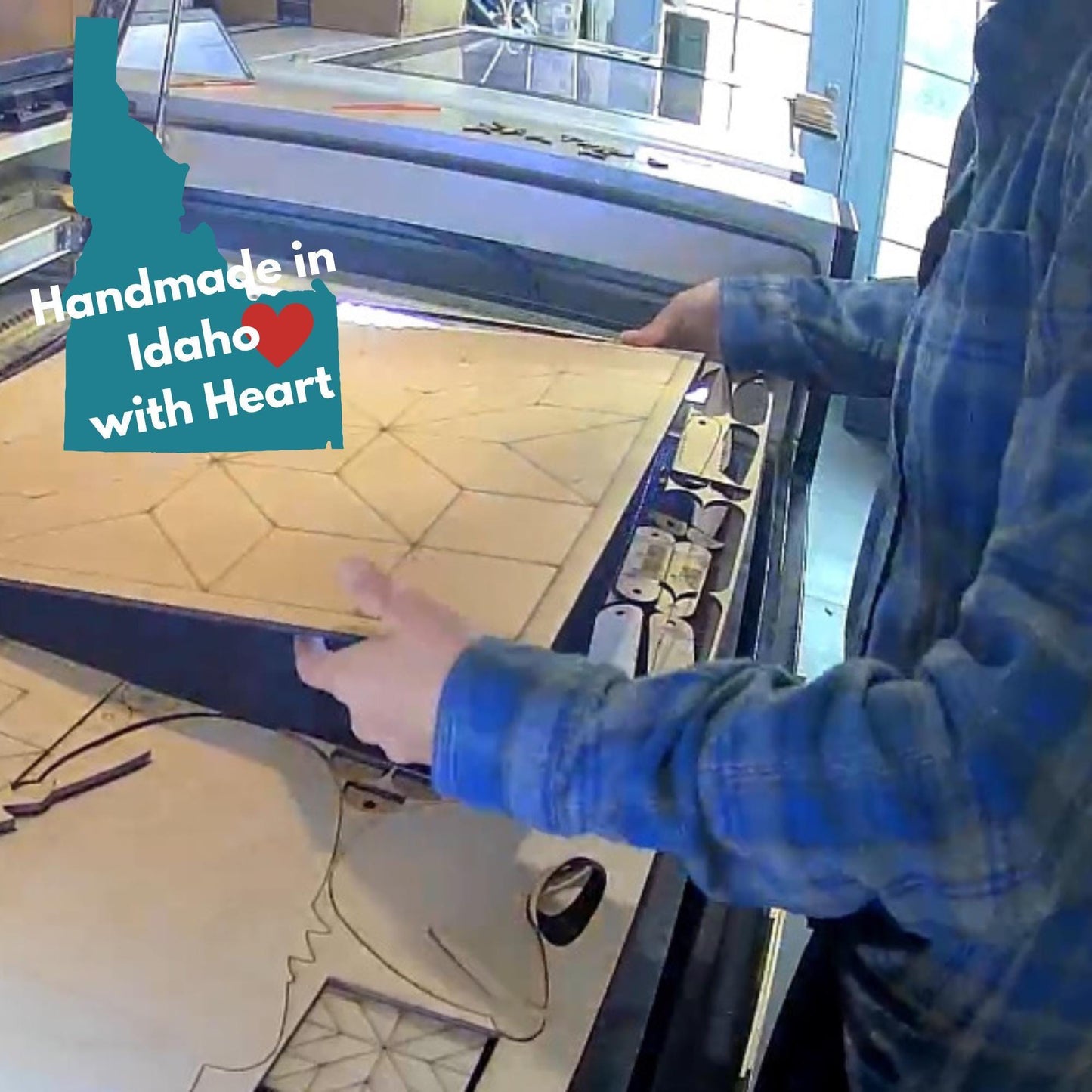 Seek Jesus Ornament: Seek Christ Optional